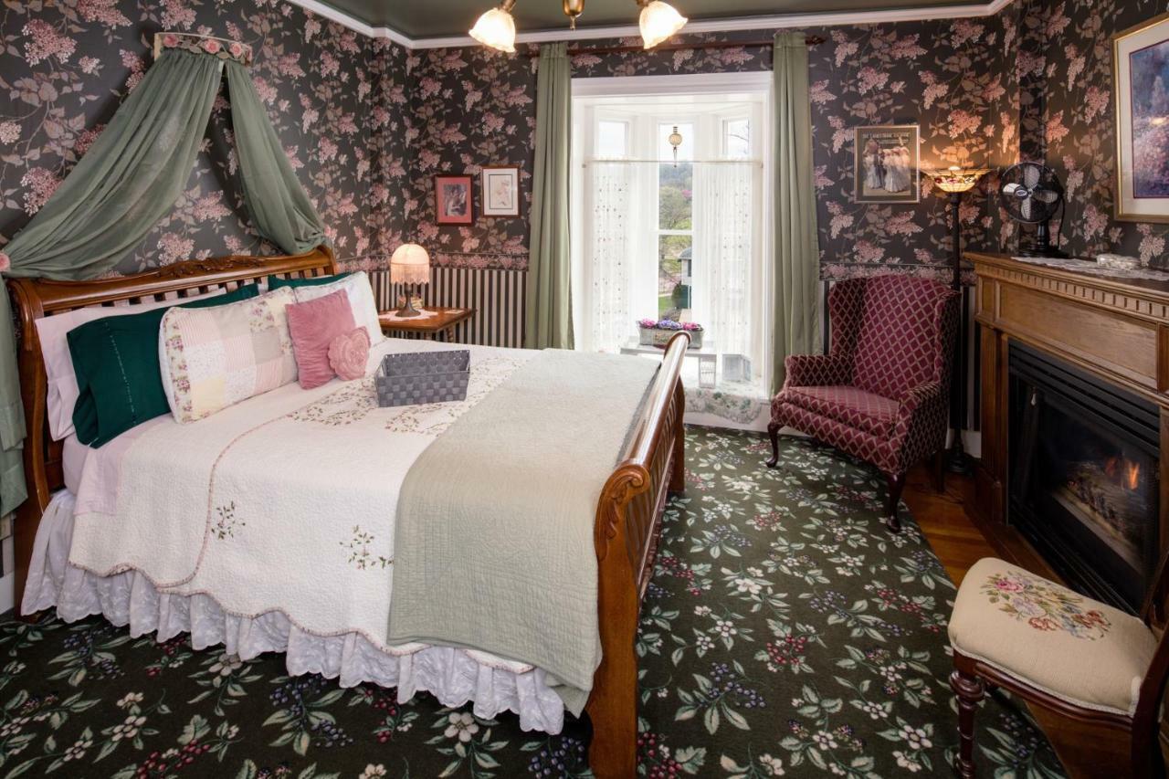 The Steamboat House Bed and Breakfast Galena Εξωτερικό φωτογραφία